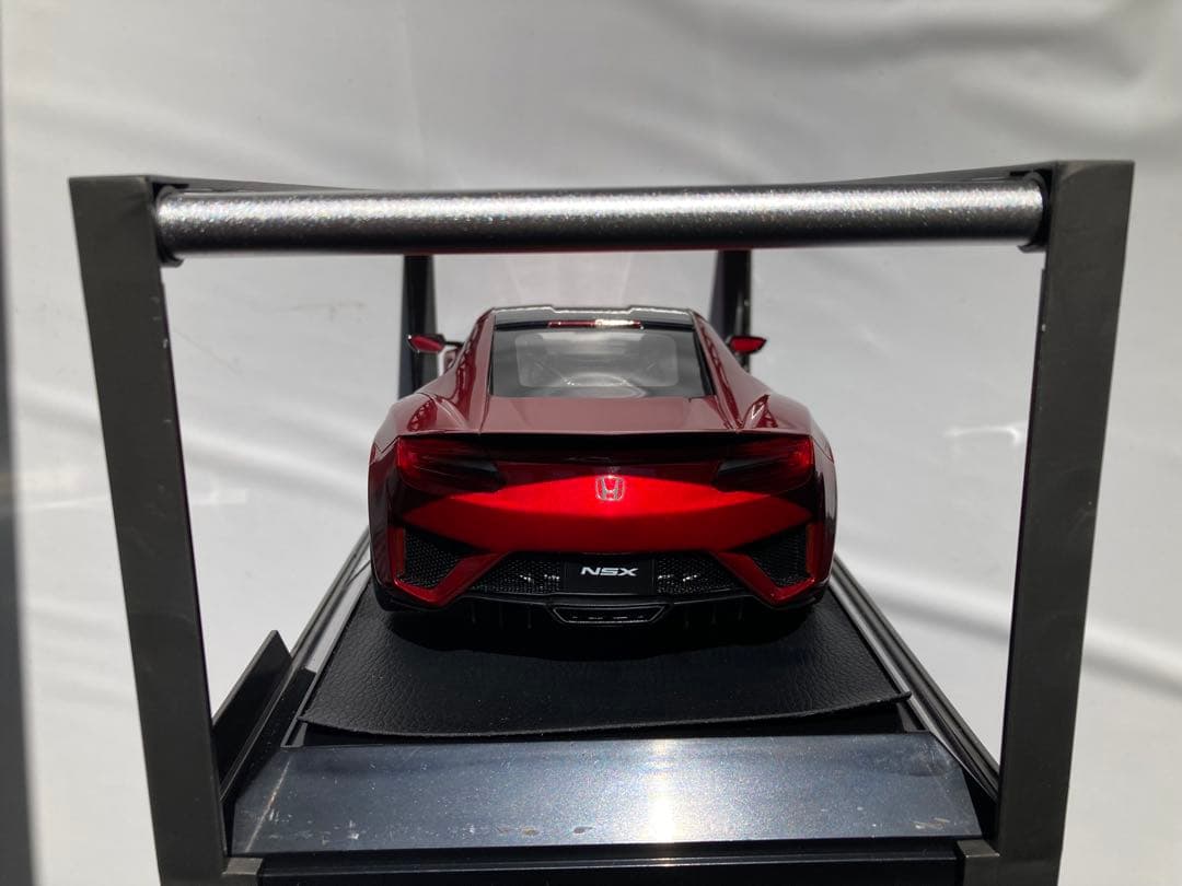 にゃんころり！ HONDA NSX 1/18 モデル