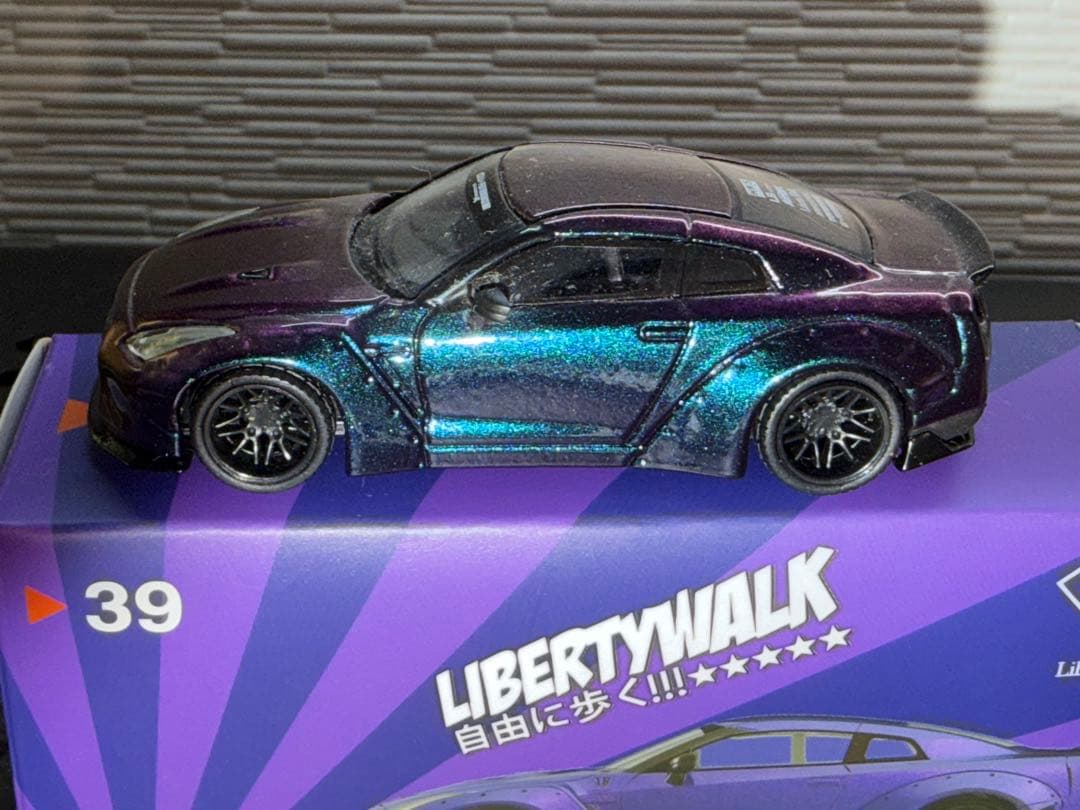 ミニカー MINI GT LB WORKS NISSAN GT-R R35 purple
