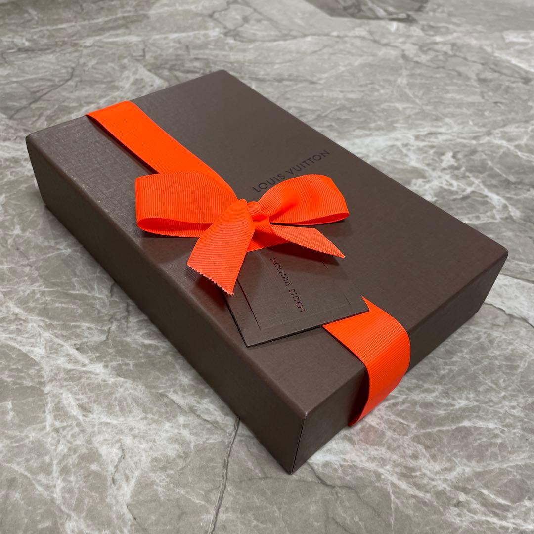 ルイヴィトン　箱