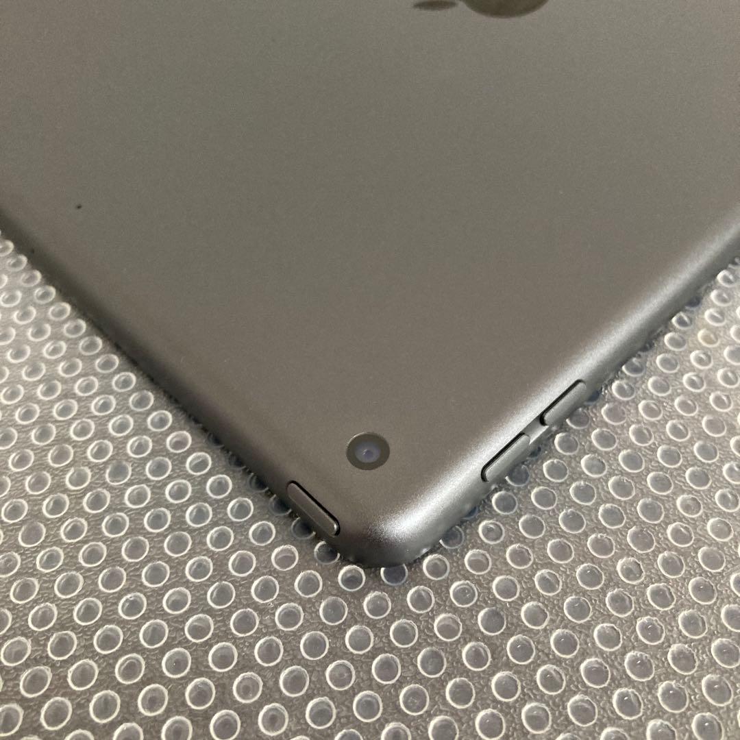2961【早い者勝ち】iPad8 第8世代 32GB WIFIモデル☆