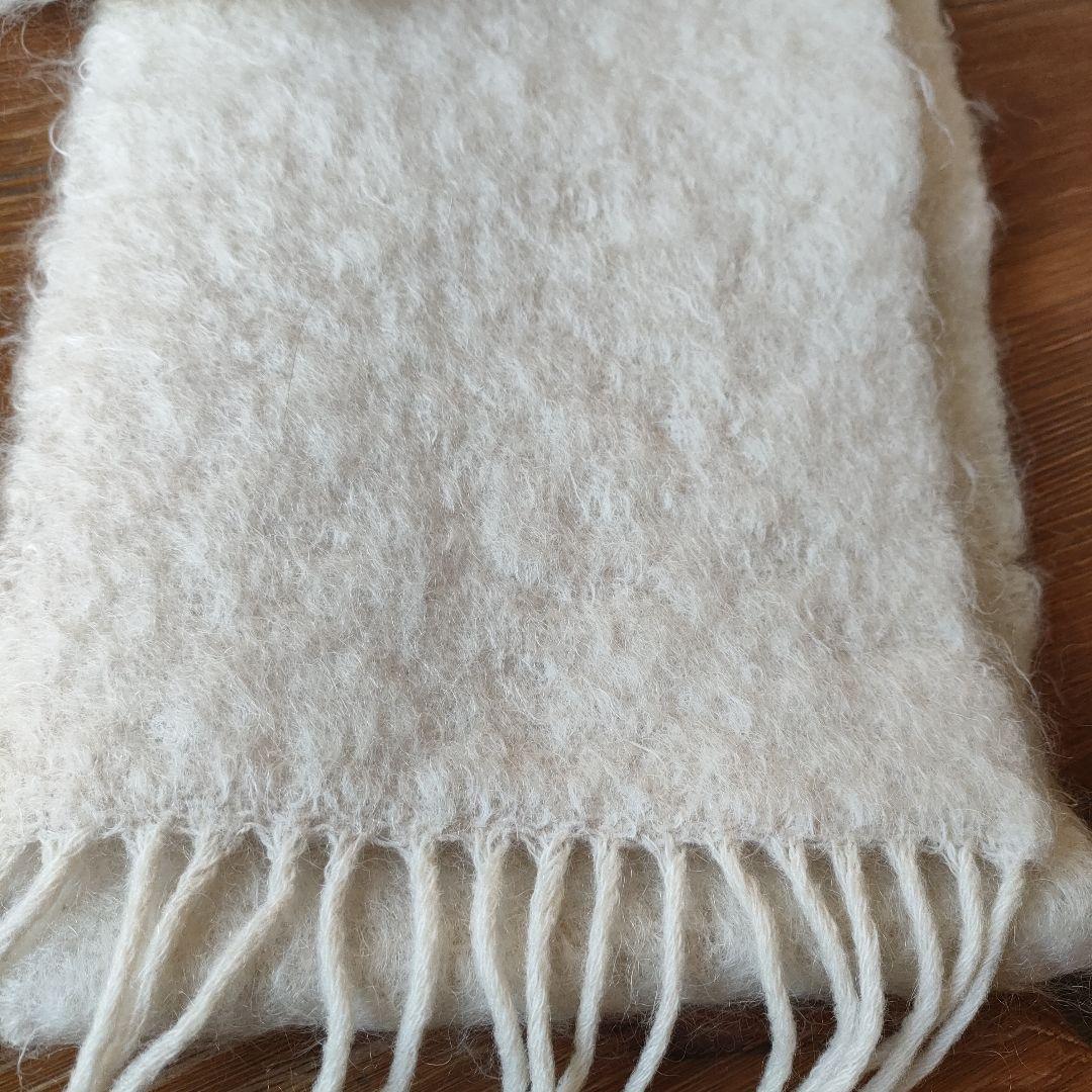 美品　LOEWEフリンジ付きマフラー