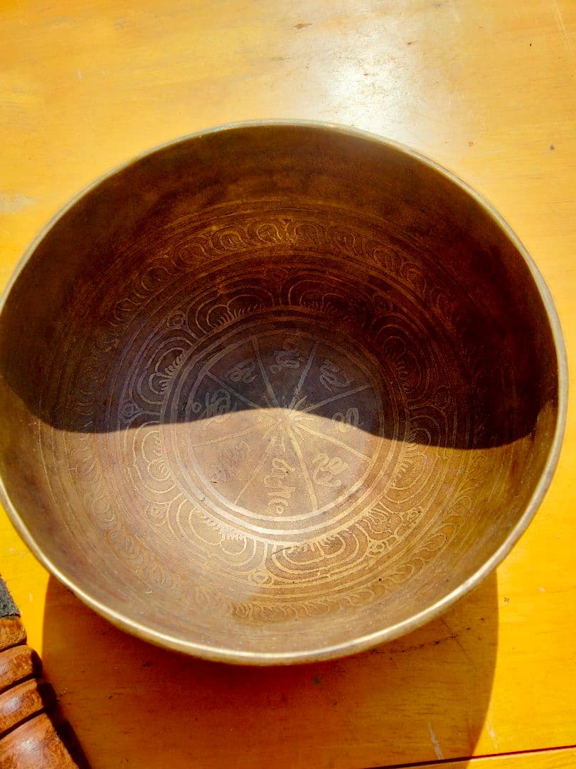 シェラトンになります。シンギングボウル　音が綺麗