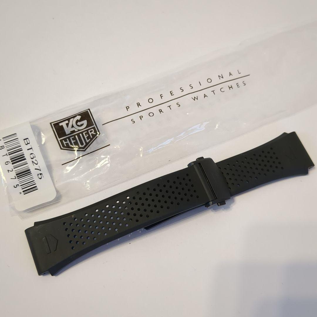 新品未　タグホイヤー コネクテッド キャリバーE4 45mm バックル付きベルト