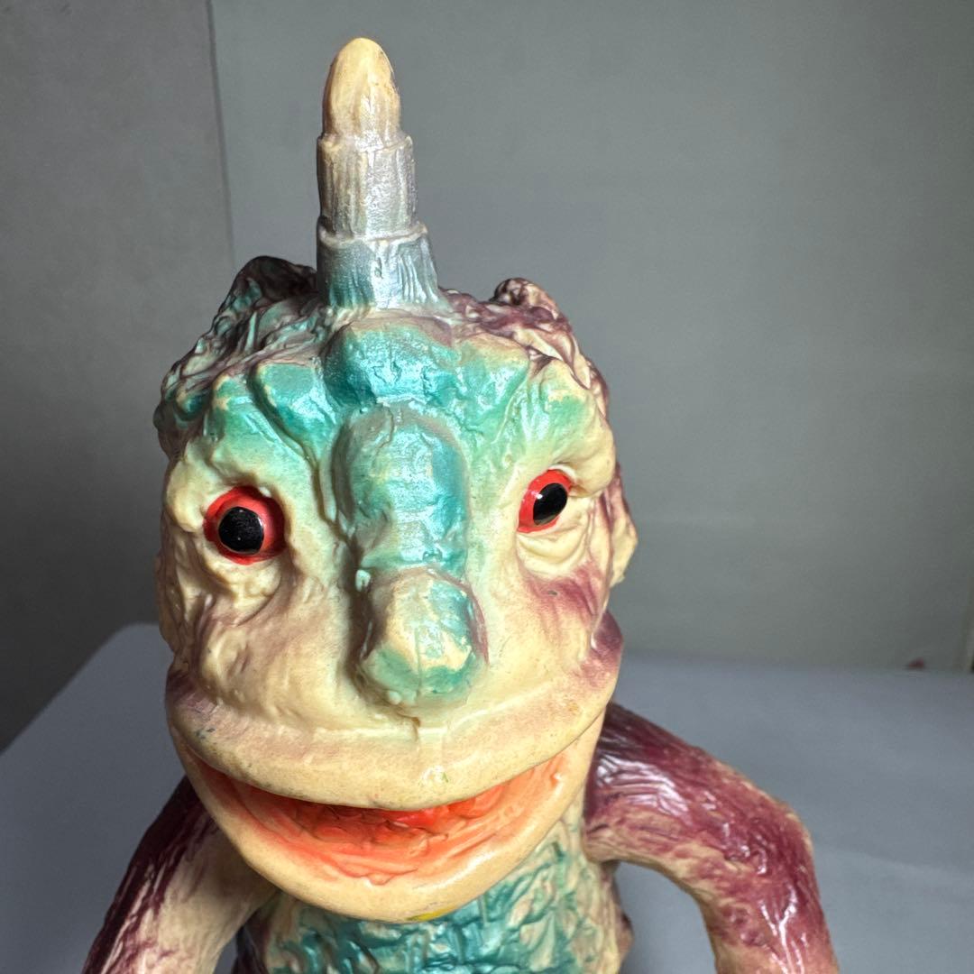 当時物　マルサンオリジナル怪獣ソフビ　アンゴラス