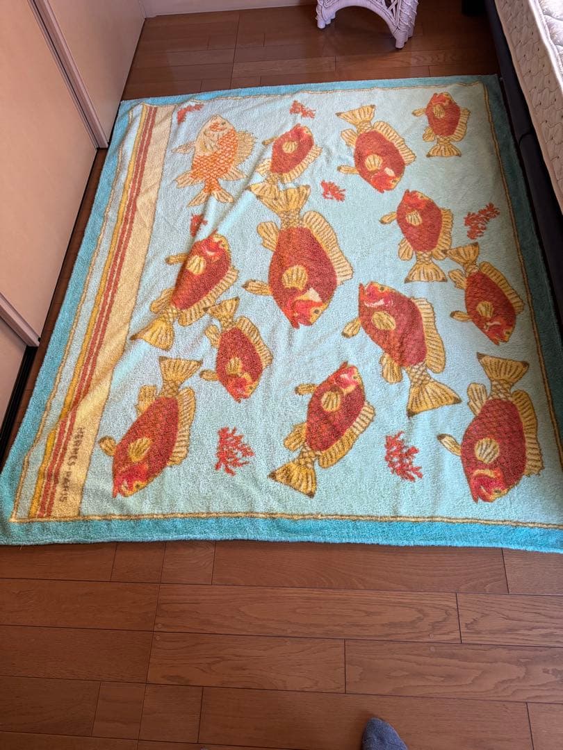 HERMES HEAVENLY BATH 魚デザイン タオルケット