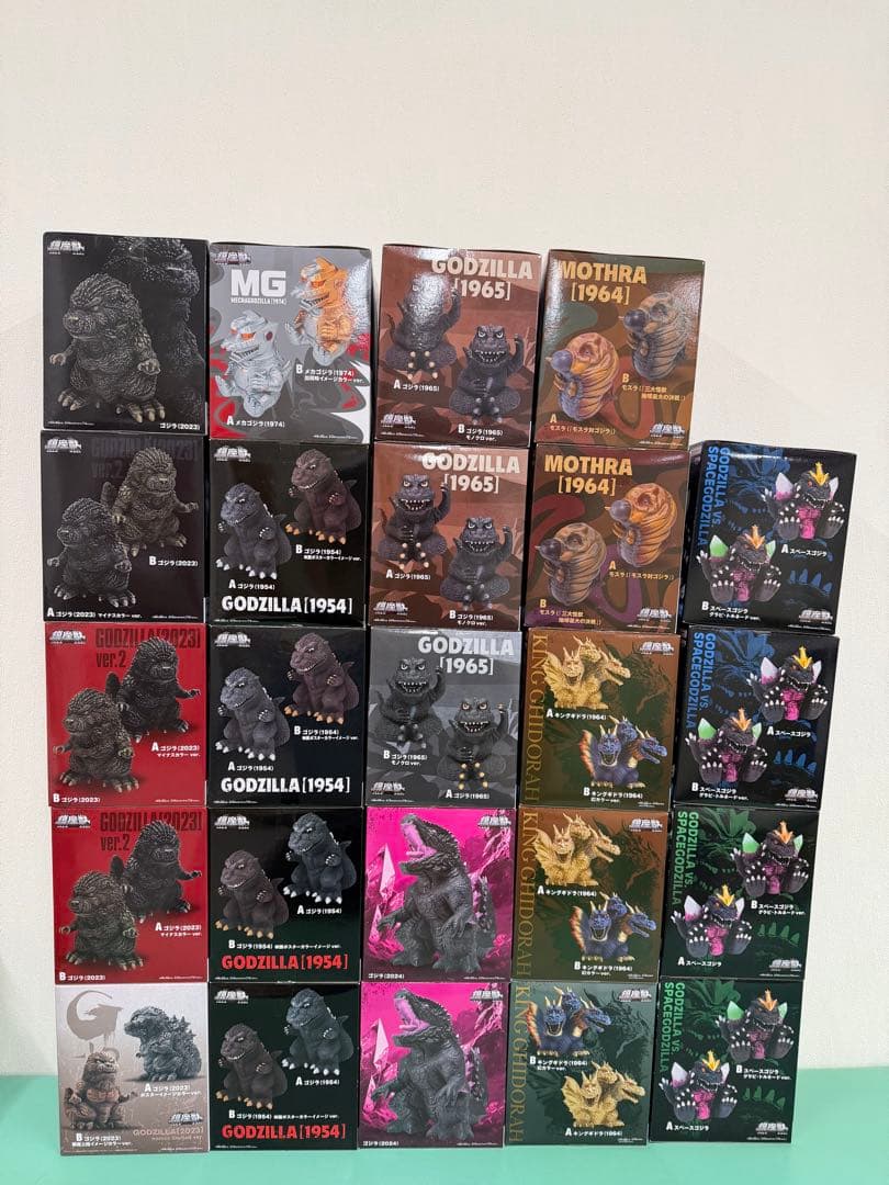 ゴジラ　鎮座獣　24点まとめ売り　東宝怪獣シリーズ　フィギュア
