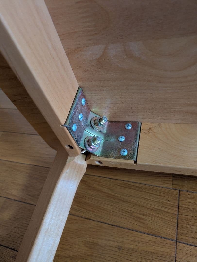 ダイニングテーブル セット　椅子カバー付き