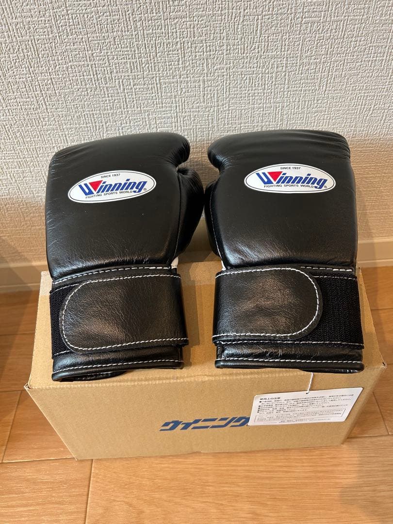 【新品】Winning ウイニング　8オンス　グローブ　ブラック