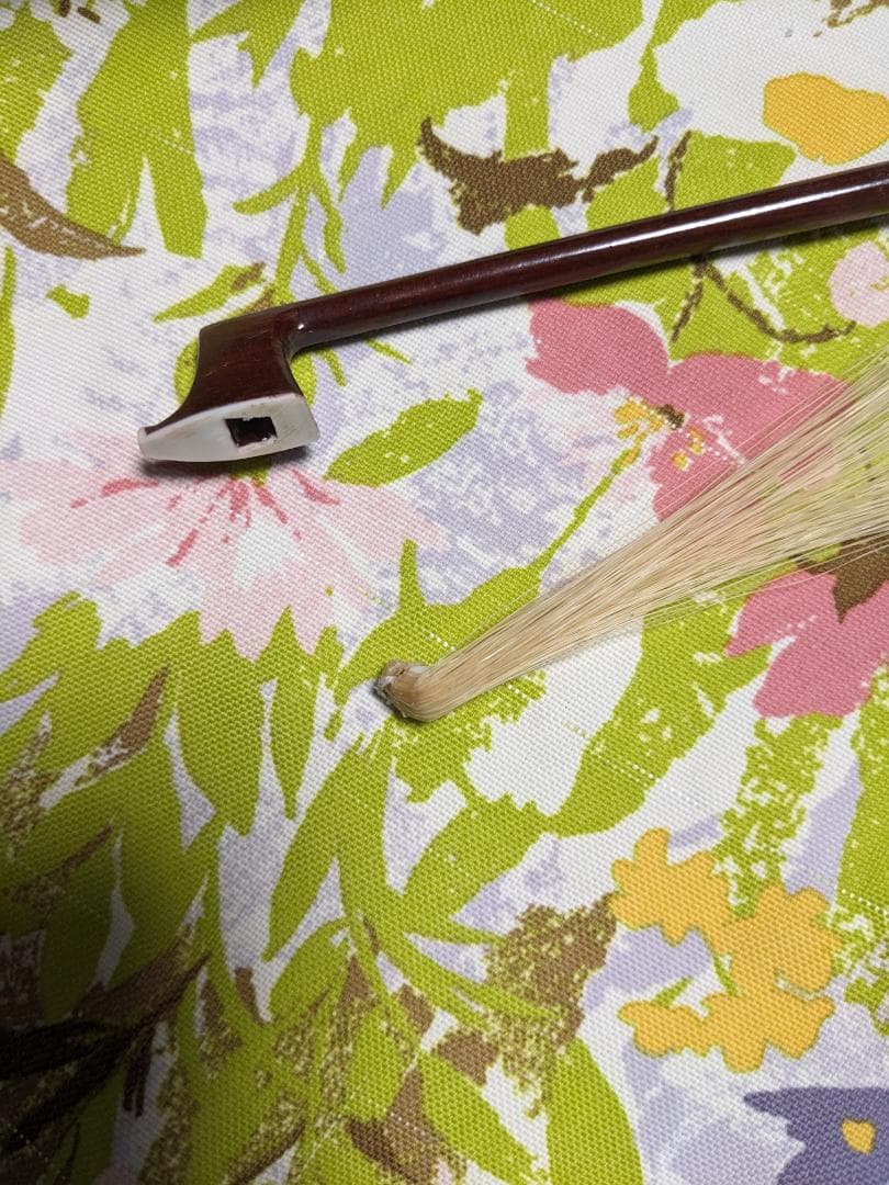 エレクトリックバイオリン 　ケース付き　キクタニ　esv 380