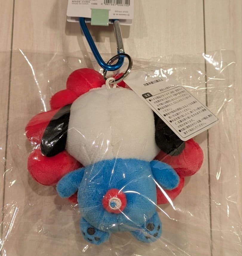 万博限定 ミャクミャクなりきりぬいぐるみBCカラー カラビナ付き【ポチャッコ】