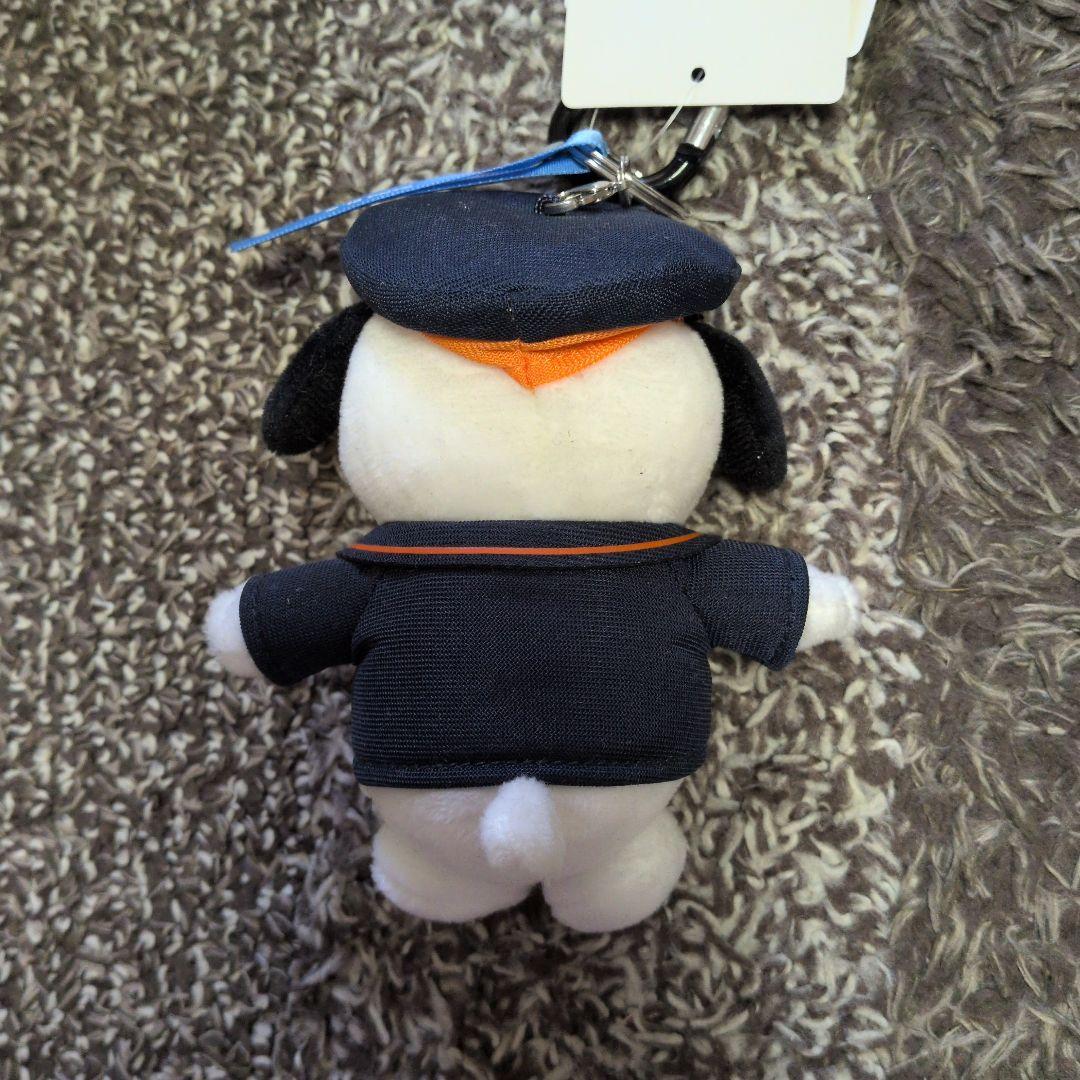 東京駅限定 2018 スヌーピー 初代 駅長　オラフ ウッド　カラビナマスコット