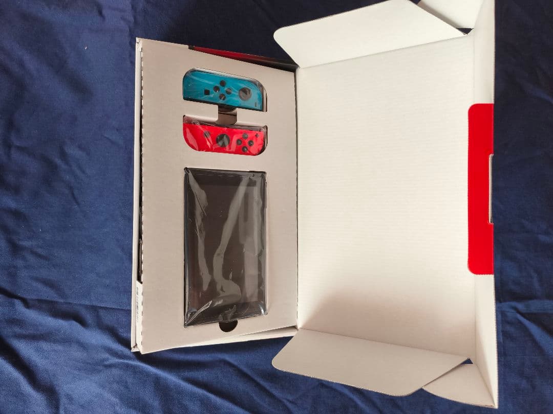 Nintendo Switch 本体 青/赤 Joy-Con HAC-001