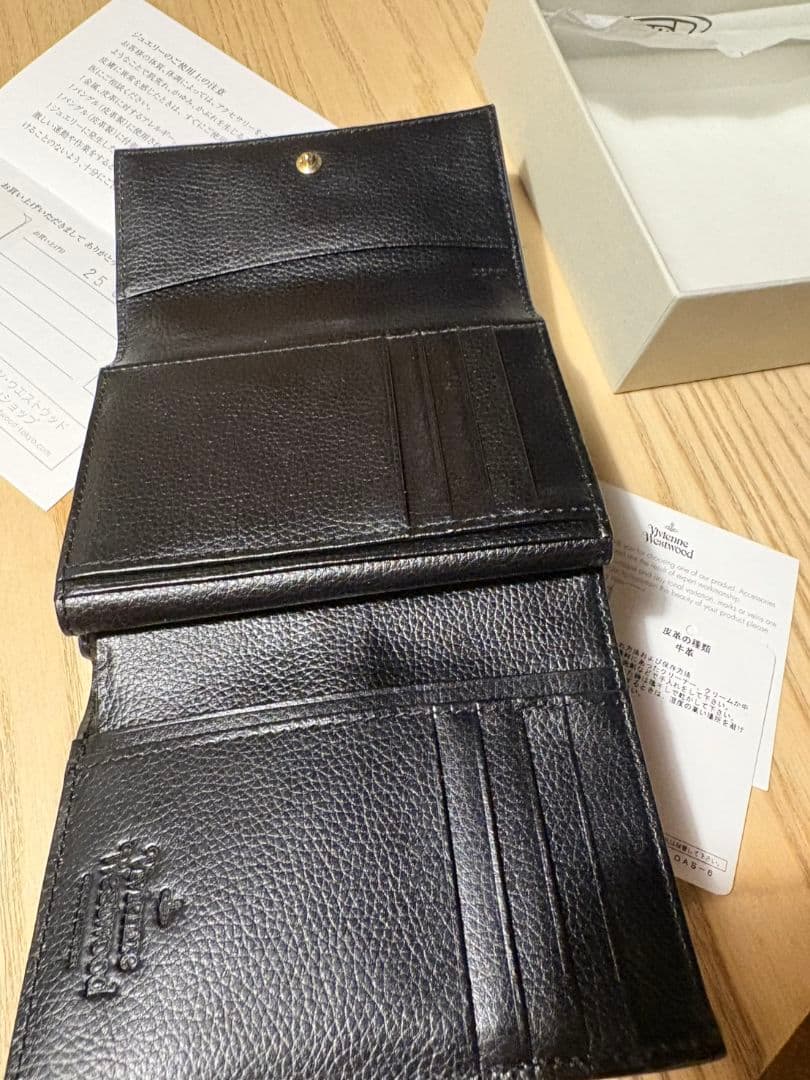 完売品【日本限定】EXECUTIVE 口金三つ折り財布