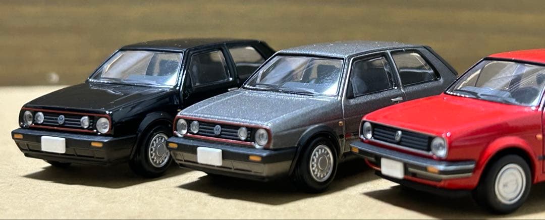 トミカリミテッドヴィンテージネオ フォルクスワーゲン ゴルフⅡ 3台セット