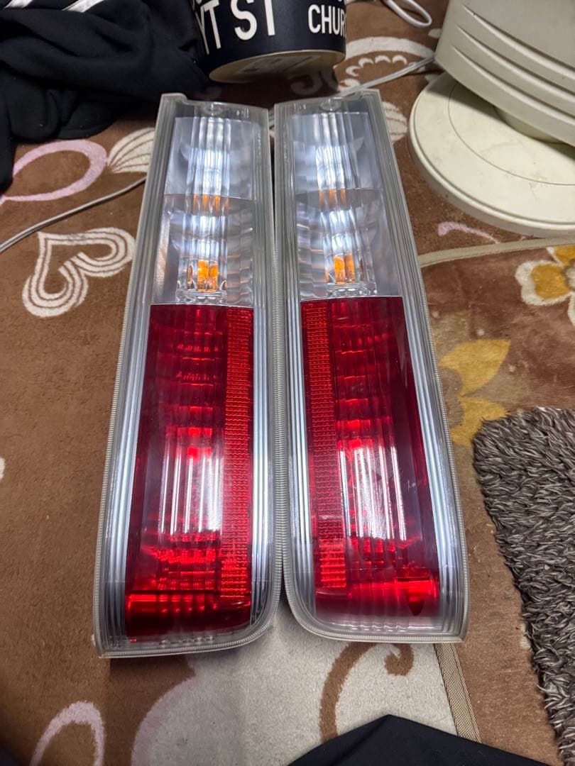 アトレーワゴン　S321G S331G 左右テールランプ