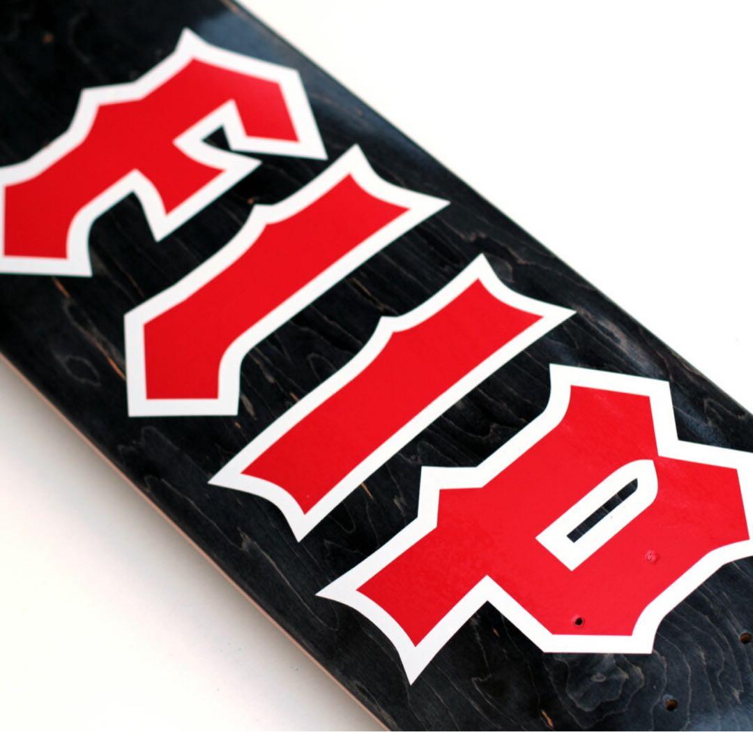 FLIP スケートボードデッキ 8.25