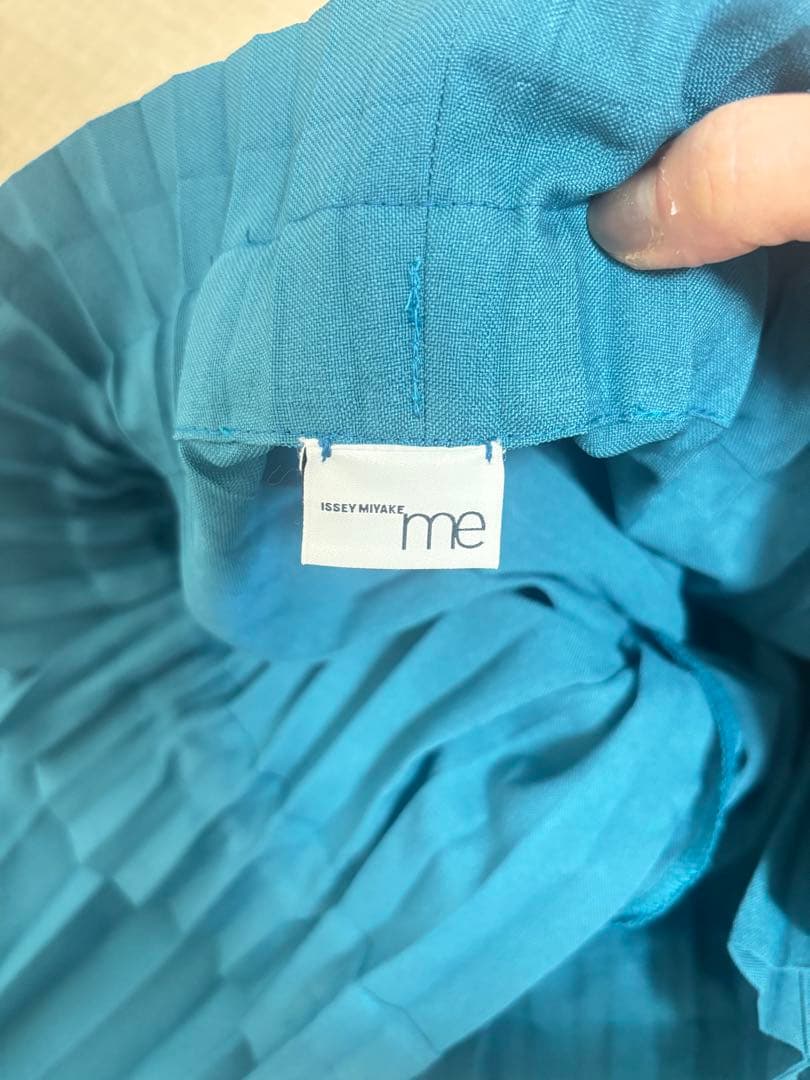 ISSEY MIYAKE 青色 プリーツ ガウチョパンツ