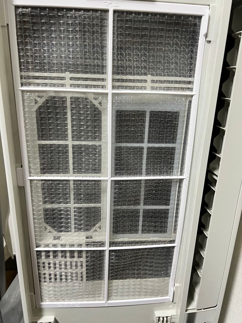 【美品】CORONA（コロナ）窓用エアコン CW-FA1622R