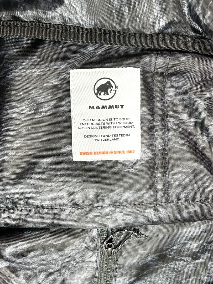 マムート セオントランスポーター 25L バッグパック