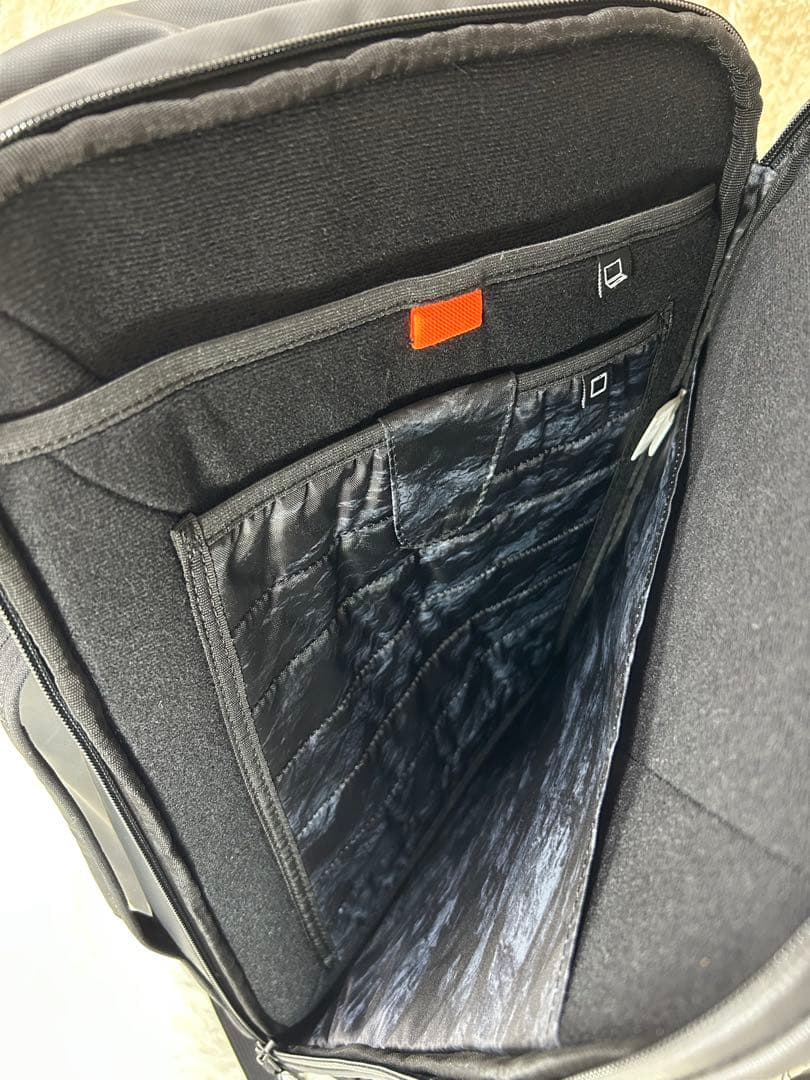 マムート セオントランスポーター 25L バッグパック