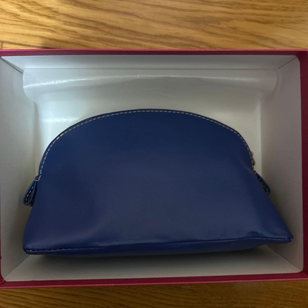 劇場版「美少女戦士セーラームーンCosmos」革小物シリーズ　ポーチ