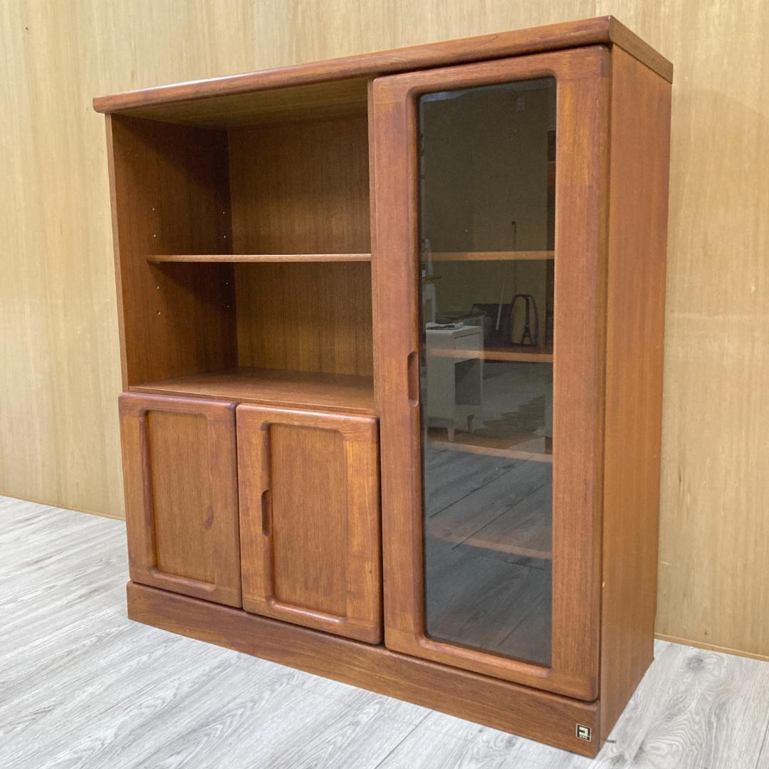 コスガ　キャビネット　リビングボード