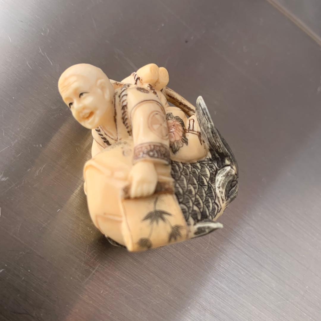 時代物 置物 魚にまたがる人物