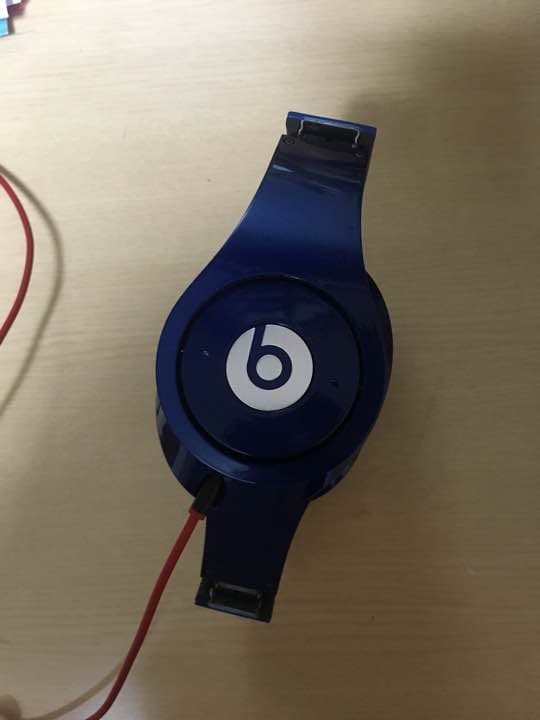 ヘッドホンBeats