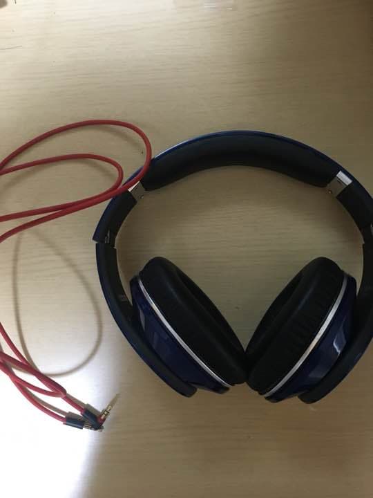 ヘッドホンBeats