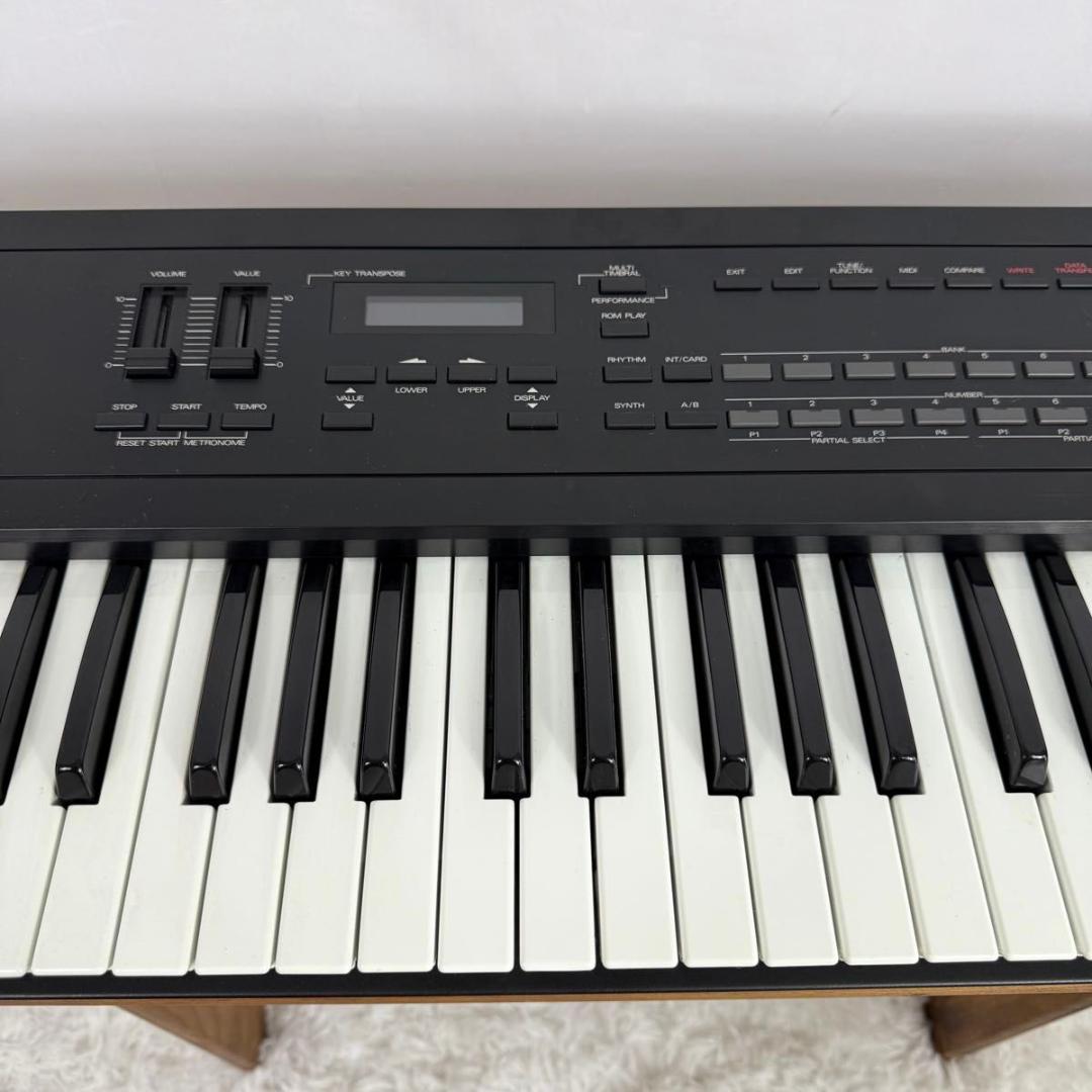 【動作OK】Roland D-10 デジタルシンセサイザー D-50兄弟機