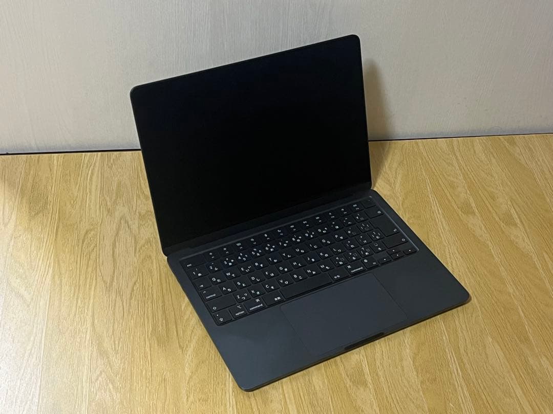 MacBook Air M2 13.6インチ ミッドナイト 256GB 8GB