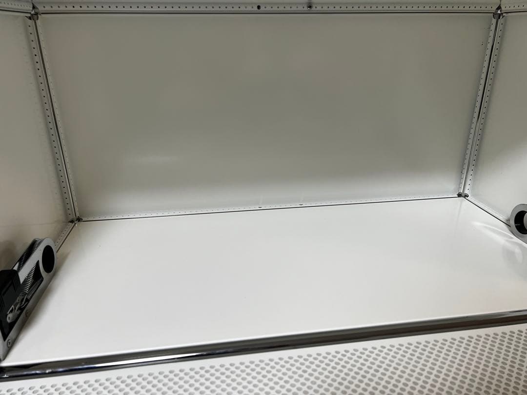 【定価48万→ 本日限32%オフ】USM キャビネット4段(3段目内部2段)