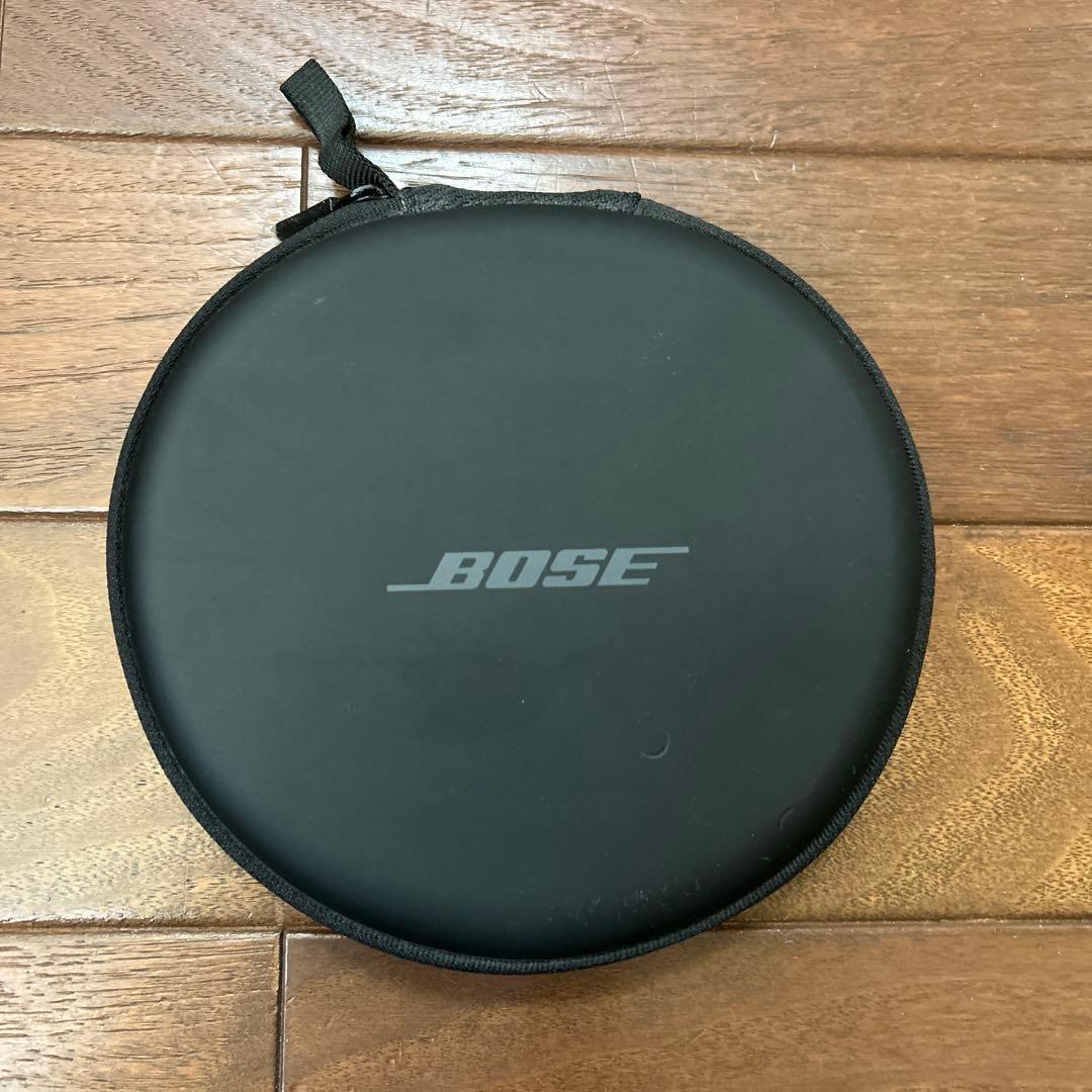 美品　Bose QuietControl 30 ワイヤレスイヤホン