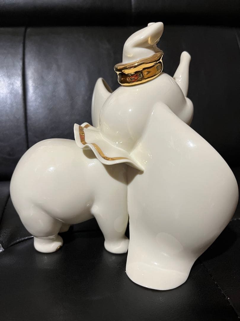 ディズニー　ショーケース　レノックス　ダンボ