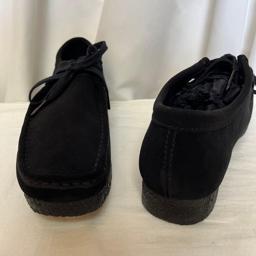 新品 CLARKS ワラビー ブラックスウェード 42