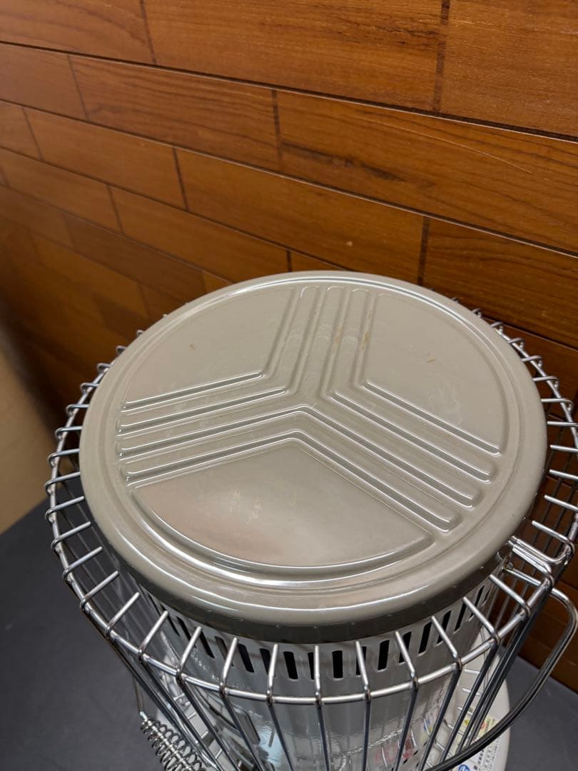 コンパクト石油ストーブ　KS-67H TOYOTOMI