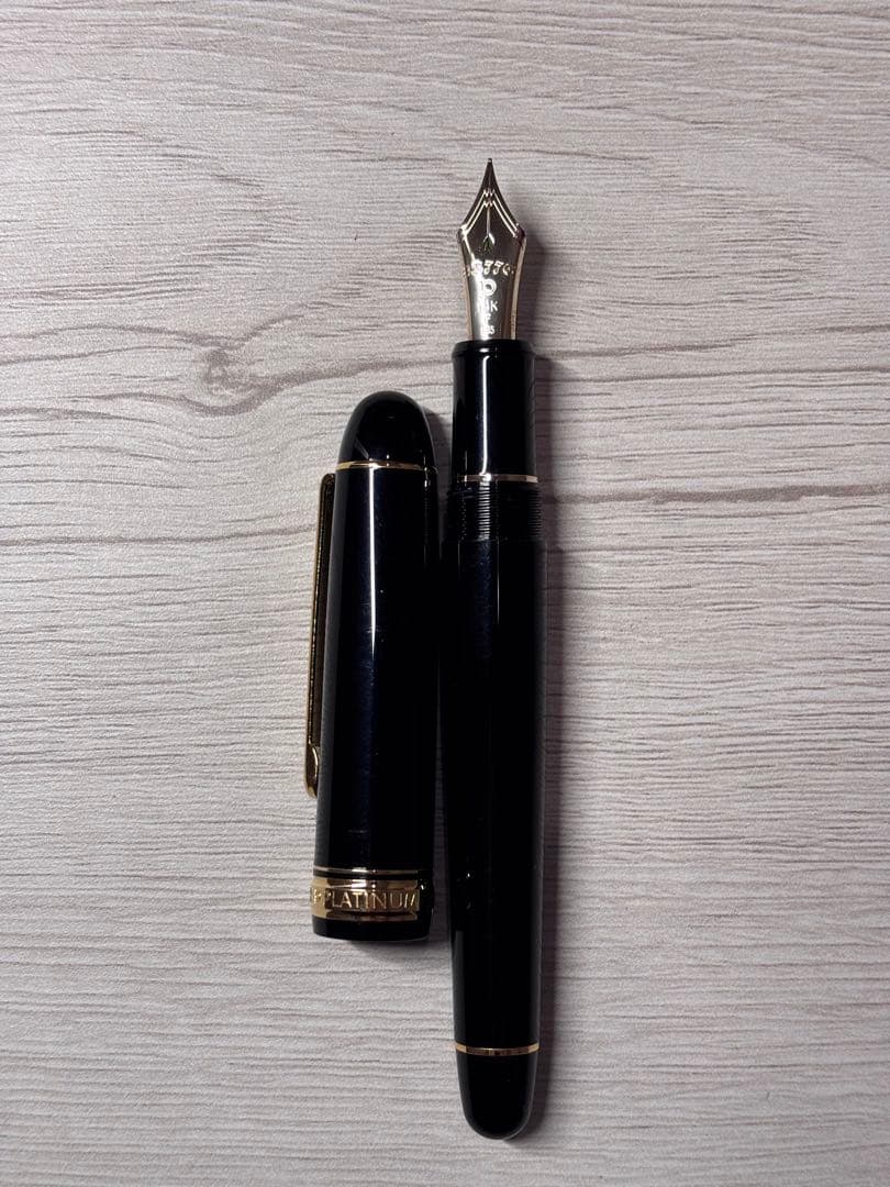 プラチナ萬年筆｜PLUTINUM #3776センチュリー ブラック ペン先：F