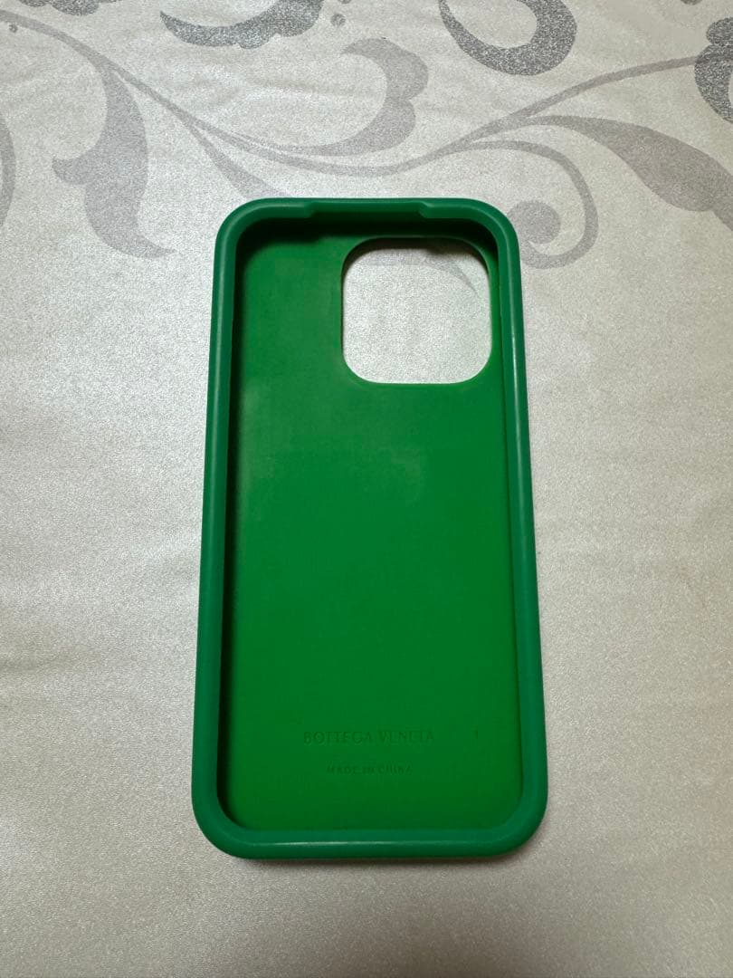 iPhone 15pro ボッテガ　bottega ケース
