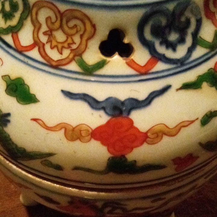 中国陶磁器　明朝万歴　香炉