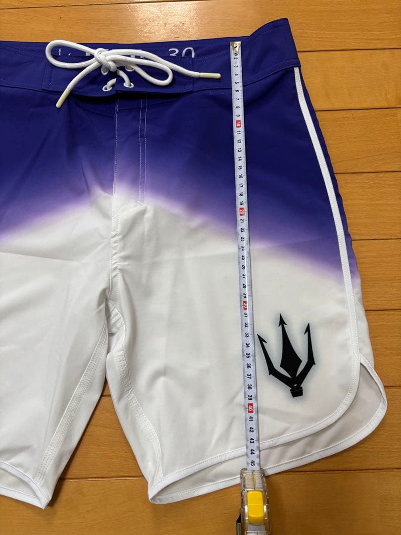 FIED サーフパンツ 30サイズ Rising White Violet