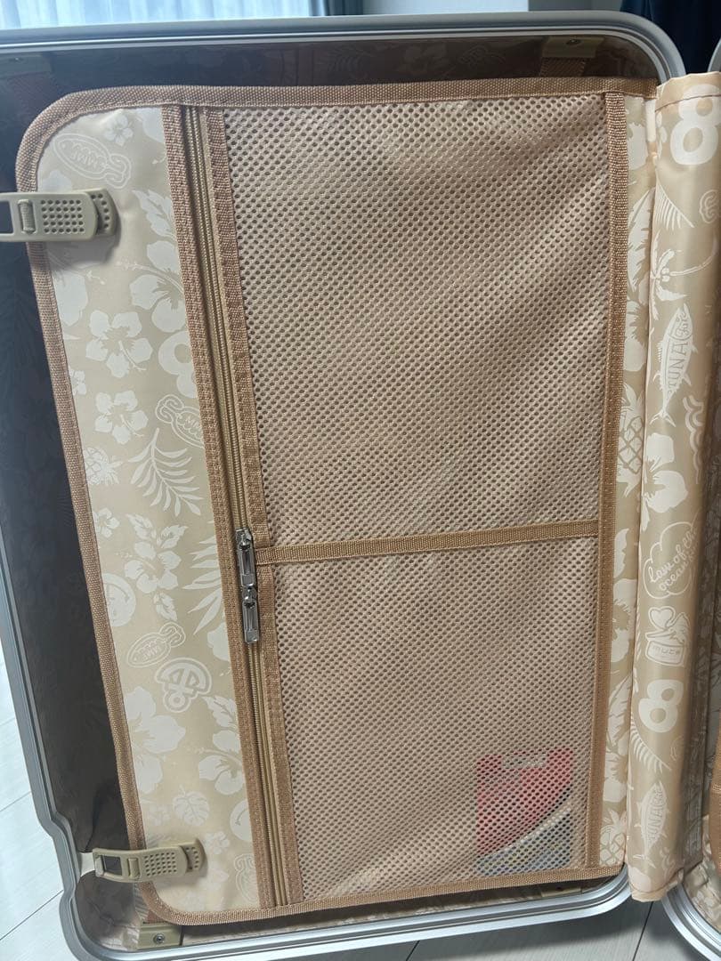 muta シルバー 中型スーツケース 新品未使用お値下げ