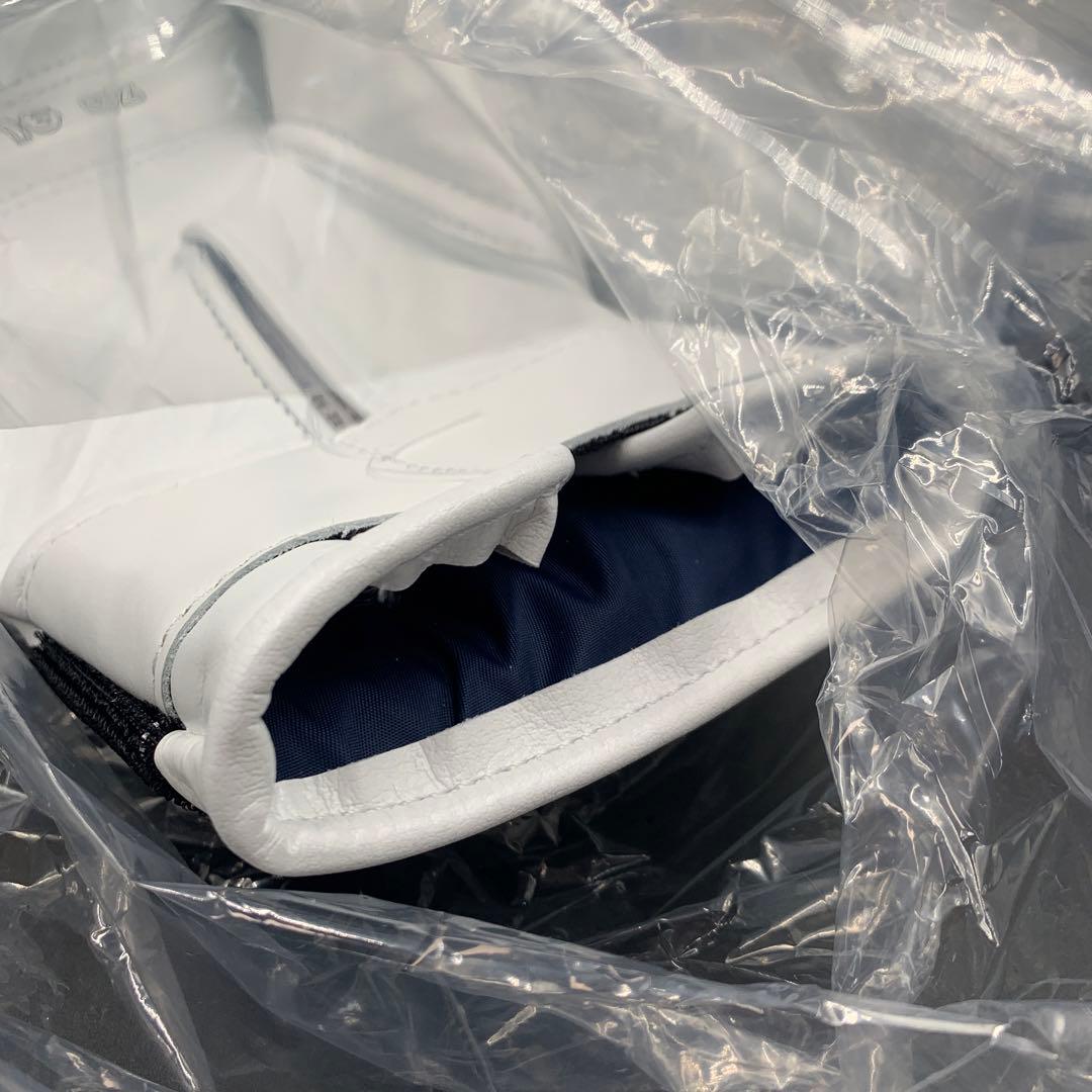 a381 Winning プロフェッショナルタイプ　マジックテープ式　グローブ