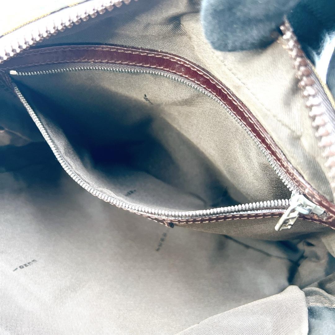 【最終価格】FENDI　フェンディ　ショルダーバッグ　ズッカ柄