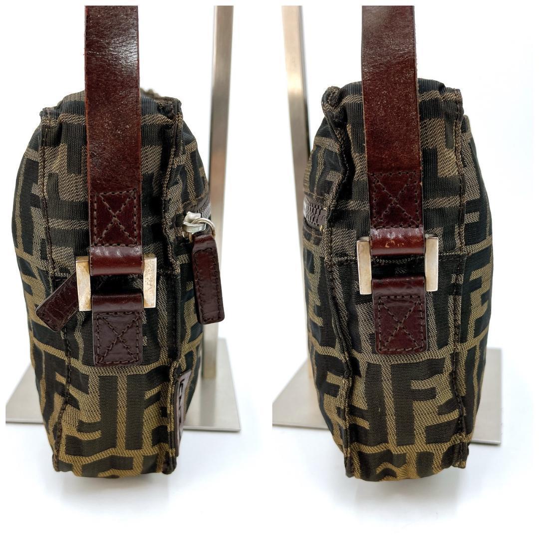 【最終価格】FENDI　フェンディ　ショルダーバッグ　ズッカ柄