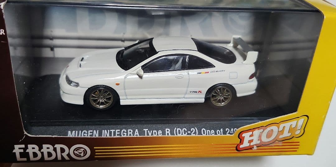 エブロ1/43 MUGEN Honda INTEGRA TYPE R DC-2