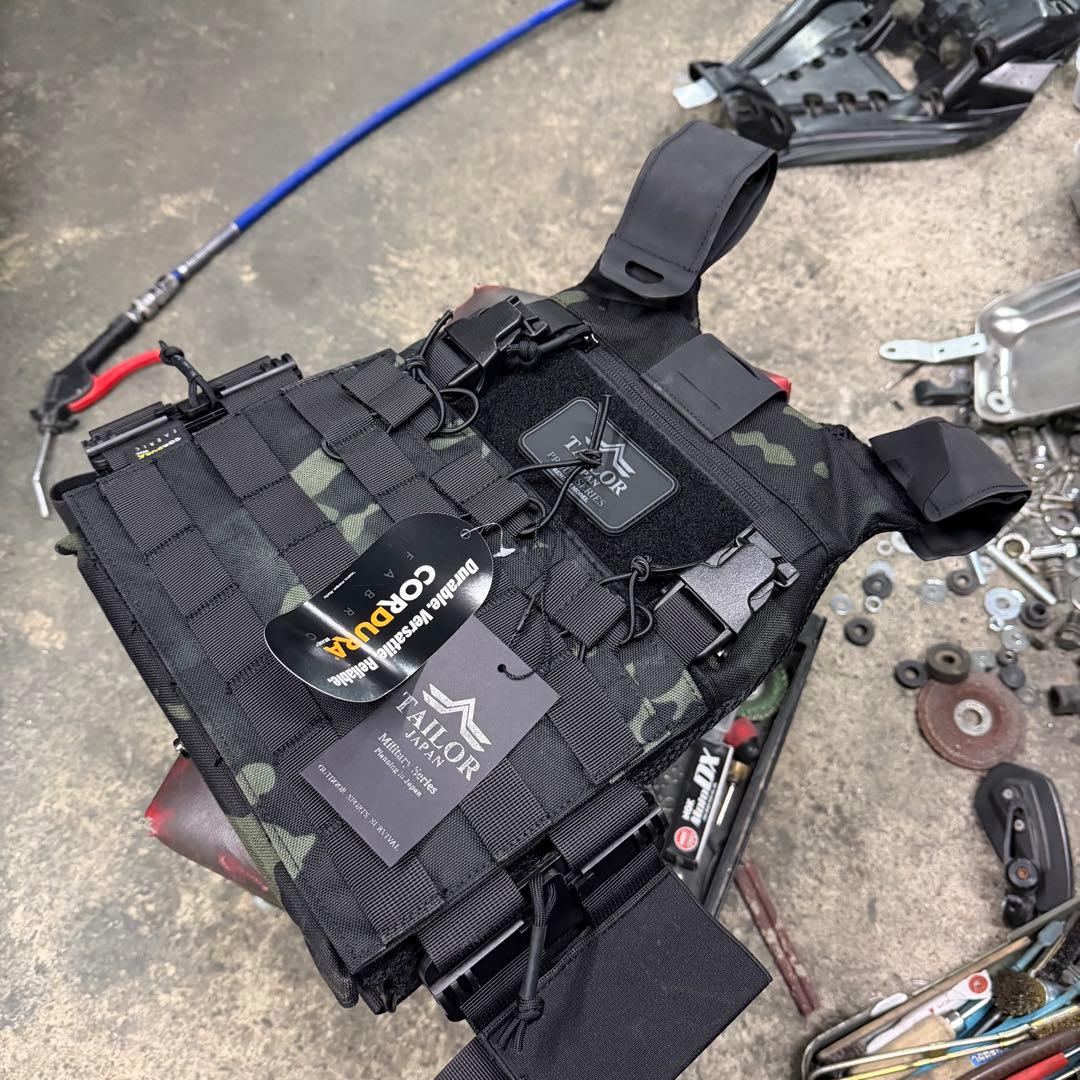 ■ [TAILOR JAPAN] FCSK プレートキャリア