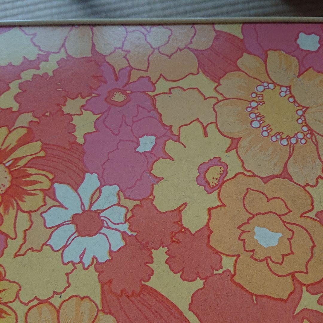 アンティークレトロポップな花柄ローテーブルオレンジカラー