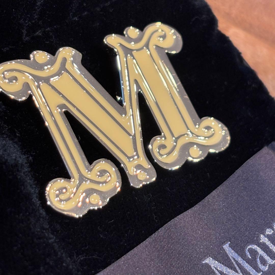 MAX MARA マックスマーラ　ブローチ　M