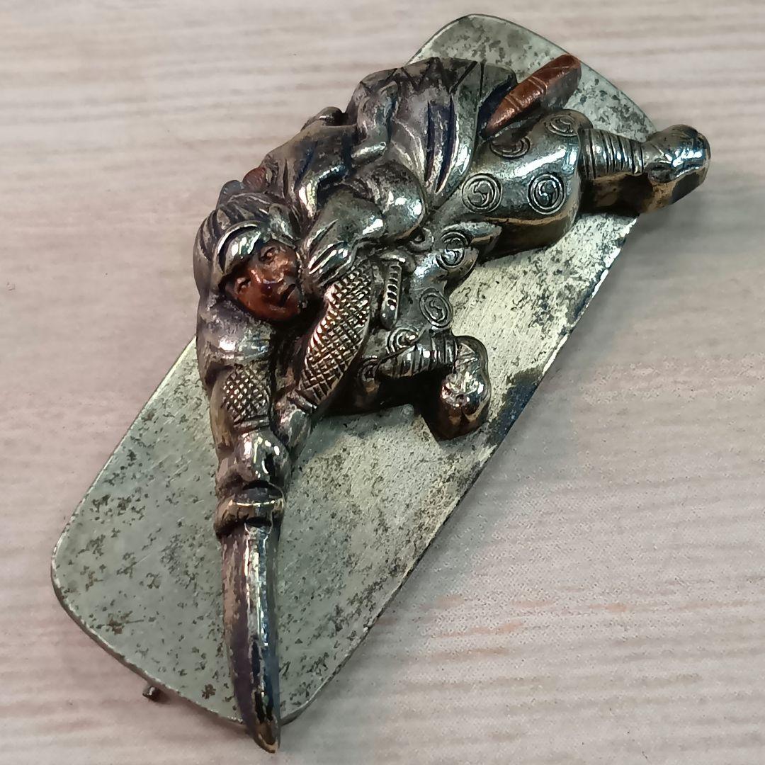 煙草入れ／超絶技巧前金具／赤穂浪士討ち入り図／在銘あり