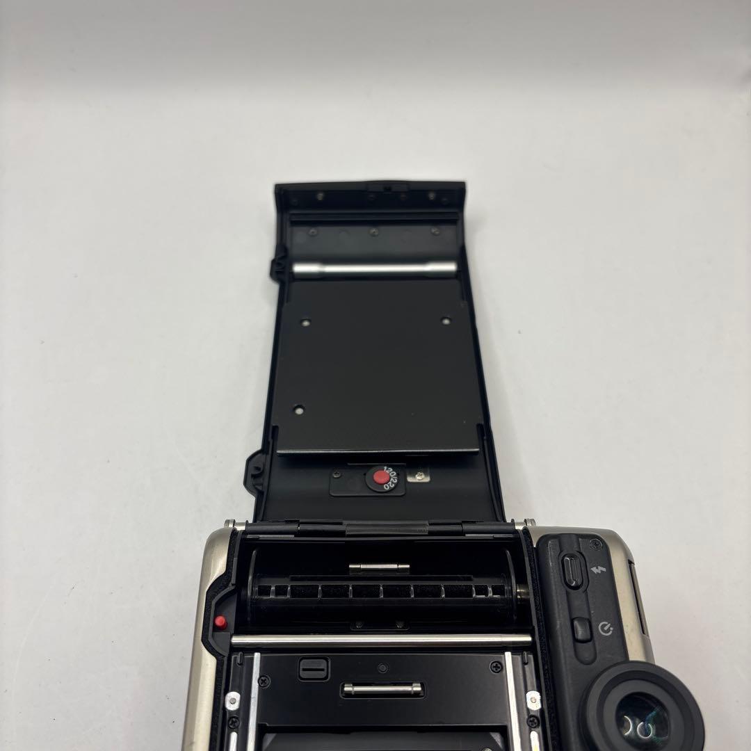 フィルムカメラ FUJIFILM GA645zi Professional